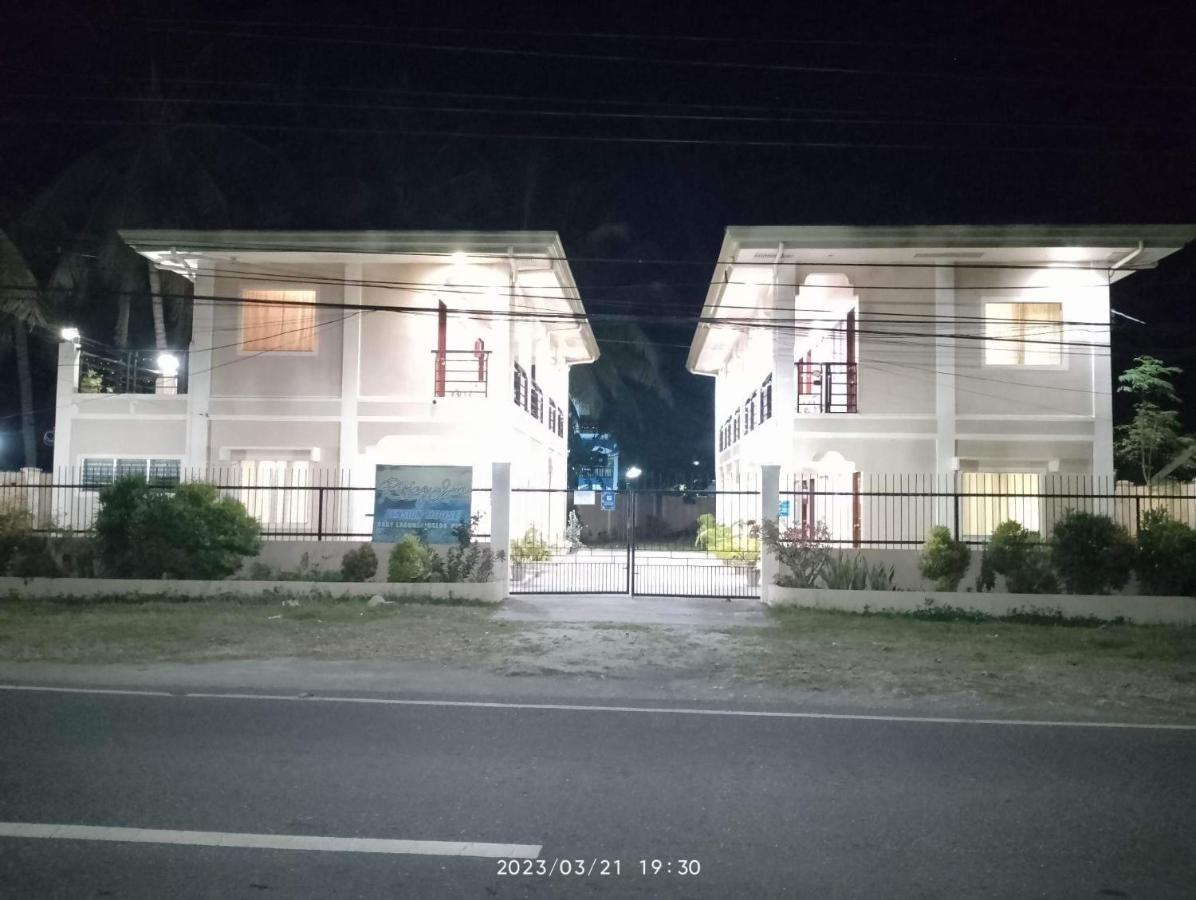 Rising Sun Pension House Oslob Esterno foto