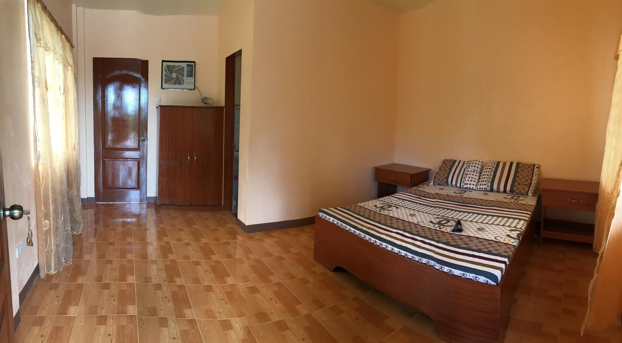 Rising Sun Pension House Oslob Esterno foto
