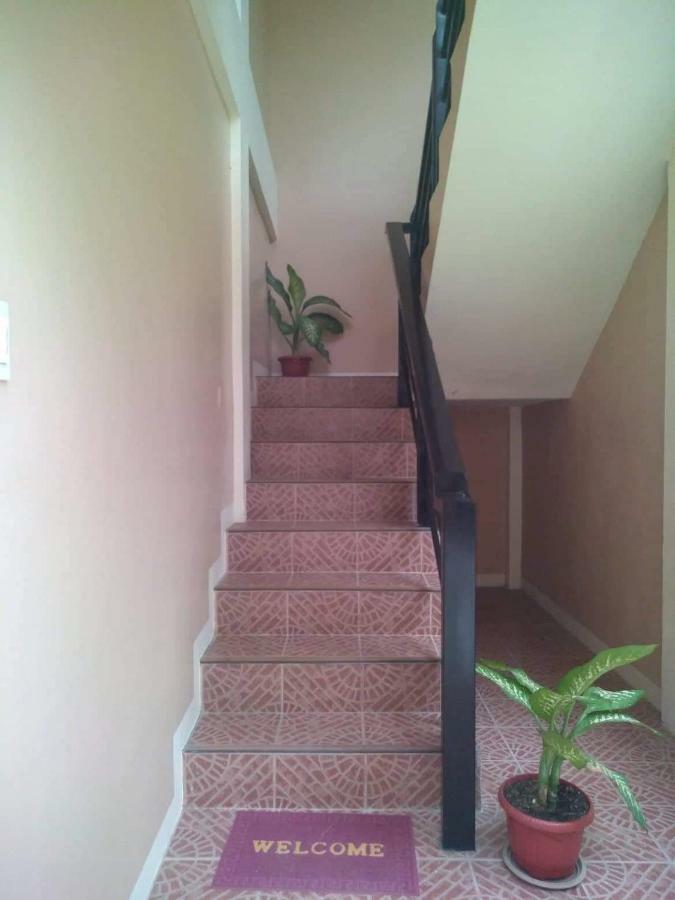 Rising Sun Pension House Oslob Esterno foto